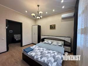 1-к квартира, посуточно, 40м2, 1/25 этаж