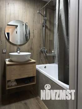 2-к квартира, посуточно, 38м2, 16/27 этаж