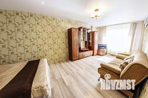 1-к квартира, посуточно, 42м2, 1/1 этаж