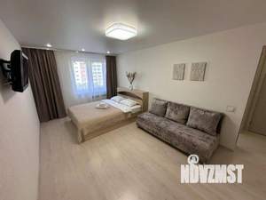 1-к квартира, посуточно, 37м2, 1/1 этаж