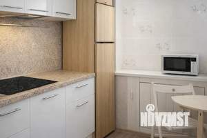 2-к квартира, посуточно, 42м2, 4/5 этаж