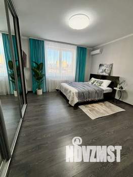 1-к квартира, посуточно, 48м2, 9/25 этаж