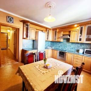 1-к квартира, посуточно, 66м2, 1/1 этаж