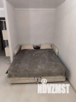 Студия квартира, посуточно, 36м2, 3/16 этаж