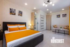 1-к квартира, посуточно, 46м2, 13/18 этаж