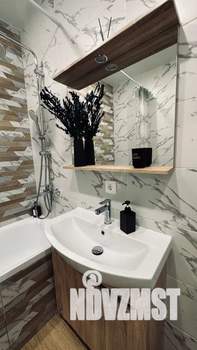 2-к квартира, посуточно, 43м2, 21/22 этаж