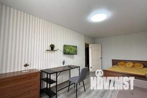 1-к квартира, посуточно, 38м2, 4/10 этаж