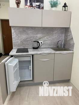 Студия квартира, посуточно, 27м2, 10/11 этаж