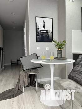 Студия квартира, посуточно, 28м2, 9/27 этаж