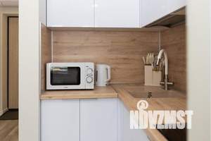 1-к квартира, посуточно, 42м2, 6/24 этаж