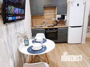 Студия квартира, посуточно, 28м2, 19/23 этаж