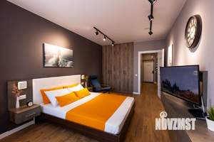 1-к квартира, посуточно, 40м2, 18/25 этаж