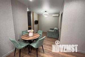 1-к квартира, посуточно, 43м2, 12/25 этаж