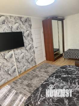 1-к квартира, посуточно, 36м2, 1/12 этаж