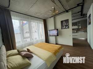2-к квартира, посуточно, 46м2, 3/33 этаж