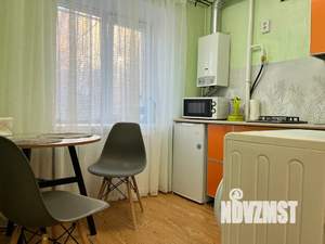 1-к квартира, посуточно, 28м2, 1/5 этаж