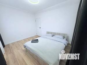 2-к квартира, посуточно, 50м2, 9/18 этаж