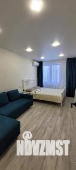 1-к квартира, посуточно, 35м2, 18/27 этаж
