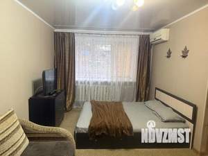 1-к квартира, посуточно, 32м2, 1/1 этаж