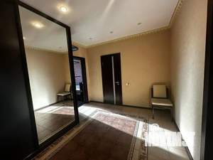 1-к квартира, посуточно, 57м2, 1/1 этаж