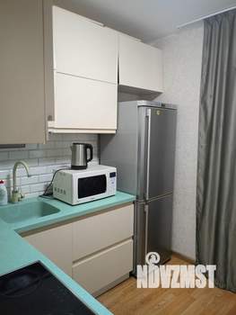 1-к квартира, посуточно, 40м2, 18/25 этаж