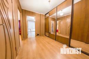 1-к квартира, посуточно, 65м2, 1/1 этаж