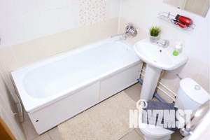 1-к квартира, посуточно, 35м2, 5/25 этаж