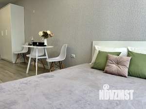 Студия квартира, посуточно, 25м2, 10/21 этаж