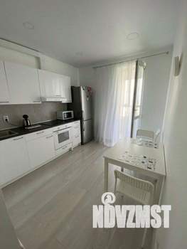 1-к квартира, посуточно, 38м2, 1/1 этаж