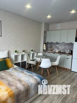 Студия квартира, посуточно, 32м2, 12/32 этаж