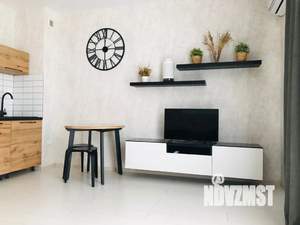 Студия квартира, посуточно, 29м2, 21/21 этаж