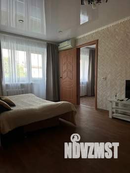 2-к квартира, посуточно, 42м2, 4/5 этаж