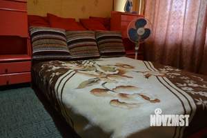 1-к квартира, посуточно, 33м2, 4/9 этаж