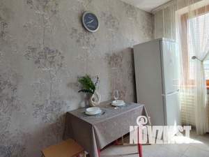 2-к квартира, посуточно, 42м2, 1/1 этаж