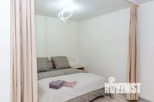 Студия квартира, посуточно, 31м2, 1/9 этаж