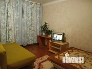 1-к квартира, посуточно, 33м2, 3/5 этаж