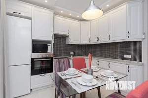 1-к квартира, посуточно, 52м2, 1/1 этаж