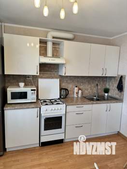 1-к квартира, посуточно, 36м2, 4/10 этаж