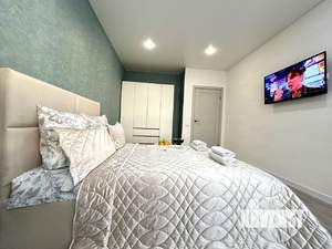 2-к квартира, посуточно, 48м2, 18/25 этаж