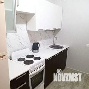 1-к квартира, посуточно, 35м2, 8/22 этаж