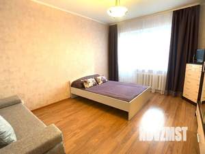 1-к квартира, посуточно, 40м2, 5/10 этаж