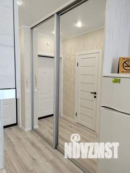 Студия квартира, посуточно, 25м2, 14/22 этаж