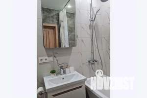 1-к квартира, посуточно, 41м2, 31/33 этаж