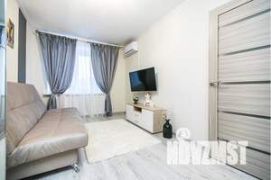 1-к квартира, посуточно, 36м2, 3/9 этаж