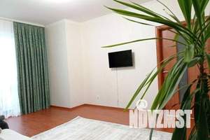 2-к квартира, посуточно, 57м2, 6/14 этаж