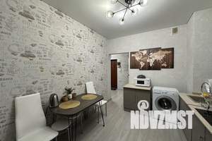 1-к квартира, посуточно, 40м2, 21/25 этаж