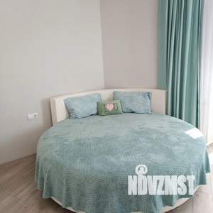 1-к квартира, посуточно, 30м2, 14/19 этаж