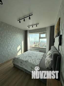 2-к квартира, посуточно, 45м2, 30/35 этаж