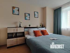 1-к квартира, посуточно, 35м2, 3/25 этаж