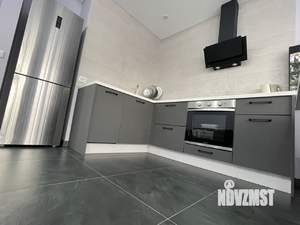Студия квартира, посуточно, 40м2, 10/25 этаж